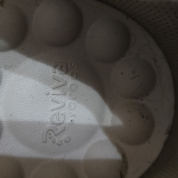 Reviva by Crocs Men's Slip-On Loafers Tan Stretch Comfort Casual Sz 11 EUC - Picture 2 of 12